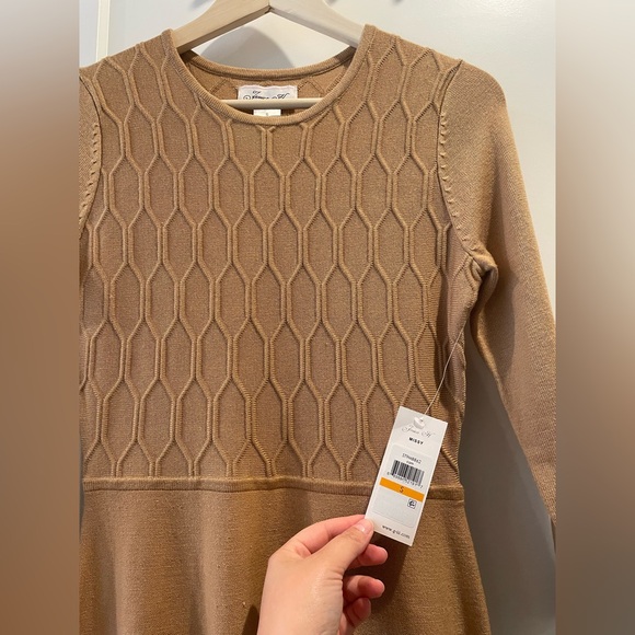 Jessica H. Tan Knit Dress - Picture 4 of 8